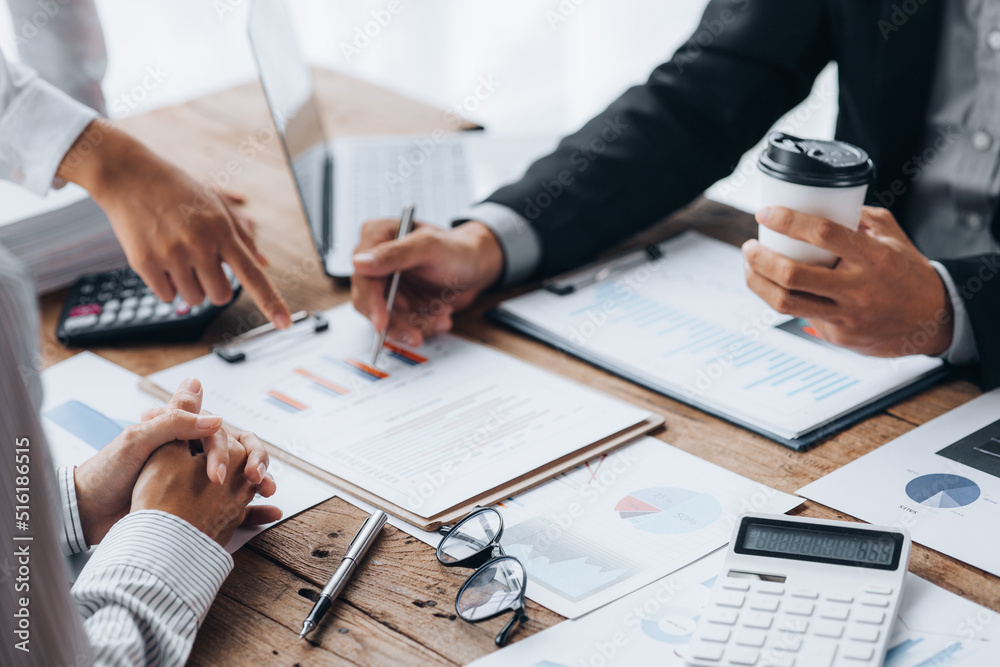 Consolidation des Comptes, Normes IFRS & US GAAP